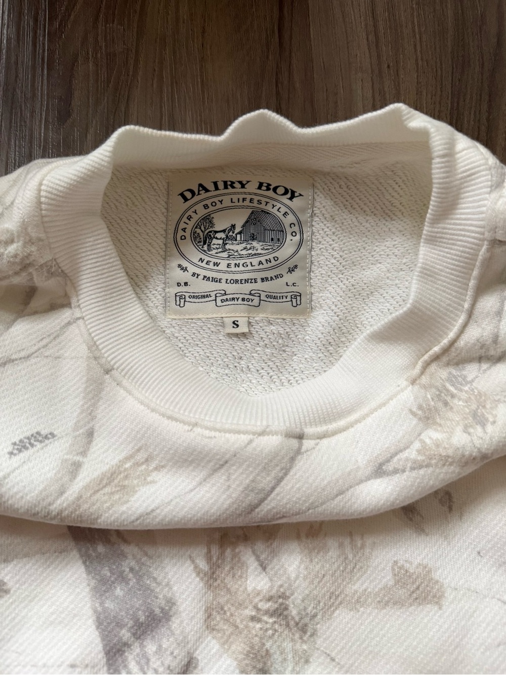 Dairy Boy Woodland Camo Sweats Set NWT Small - Picture 4 of 9